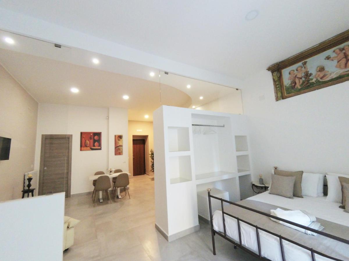 נאפולי Questo Rinascimento Casa Brigitte מראה חיצוני תמונה